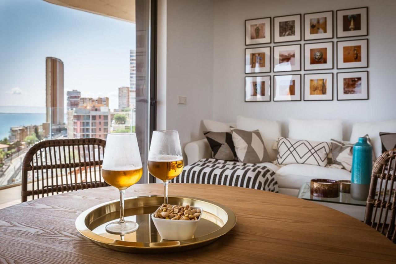 Modern Sea Front Sea Water Apartamento