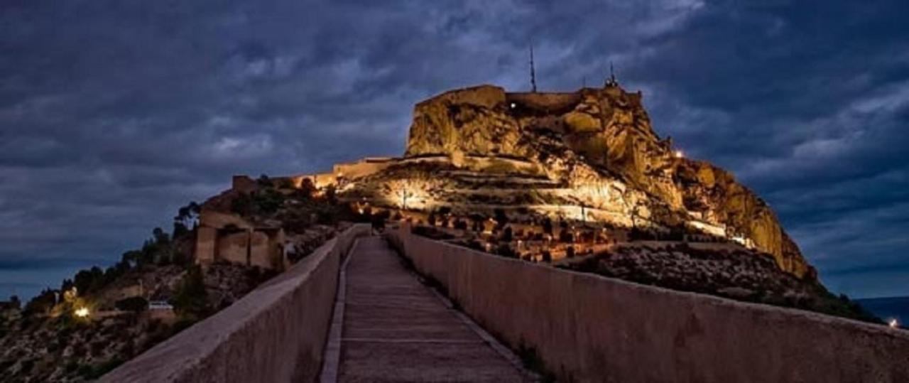 Luxury New Loft Centre&castle, Alicante