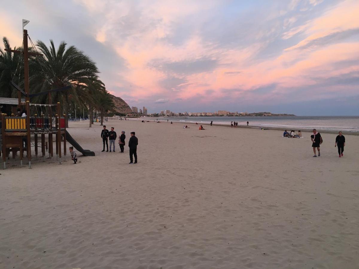Apartamento En Alicante, Plaza De España *