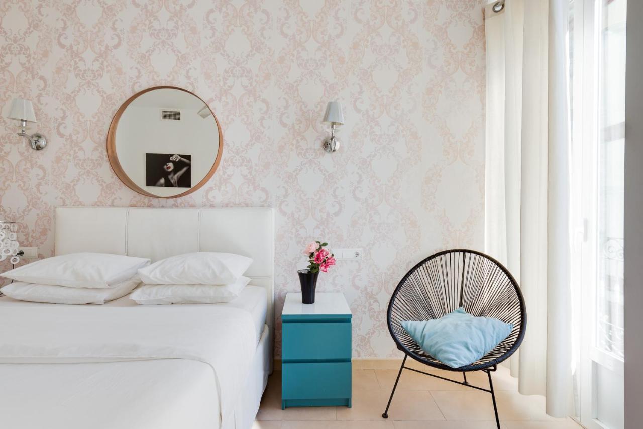 Apartamento Modern Flat In