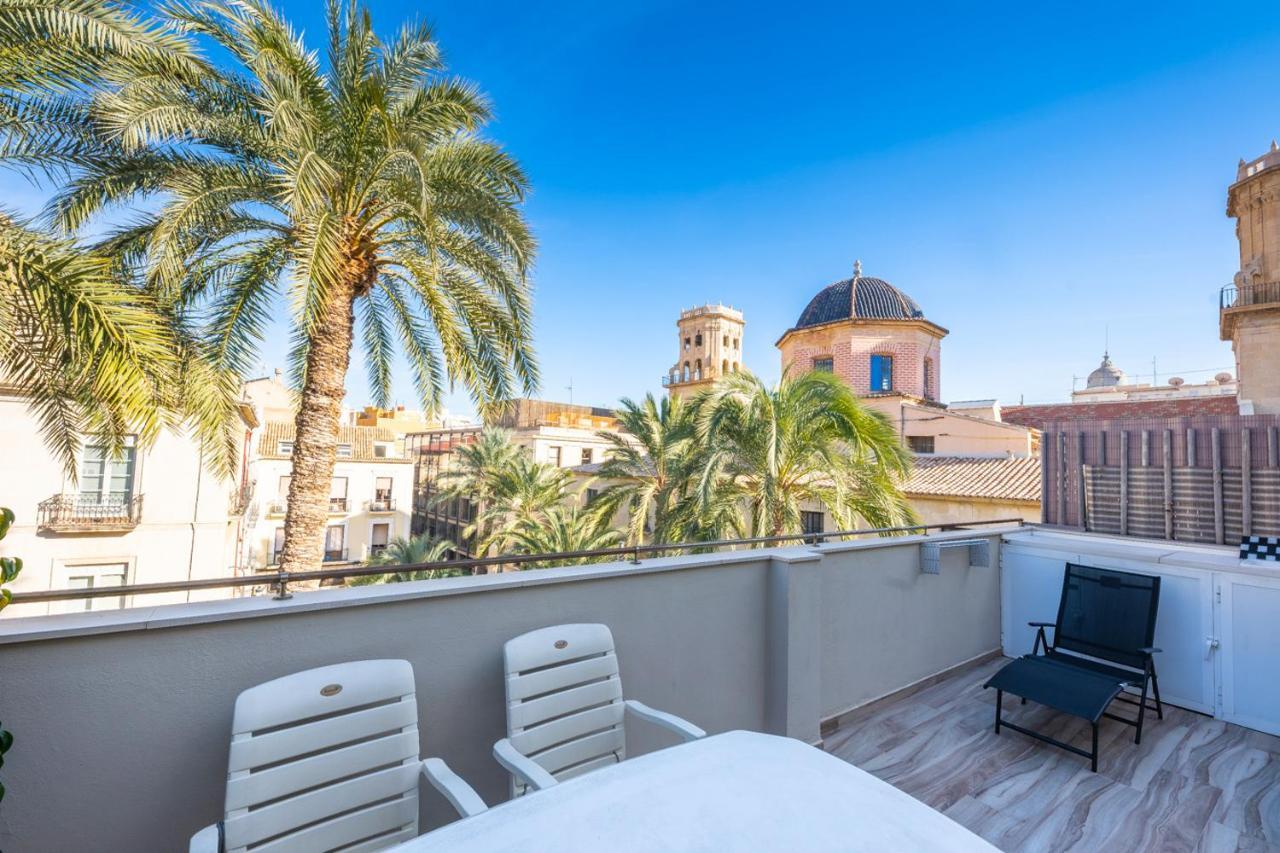Apartment Magic Atico In The Heart Of The Old Town