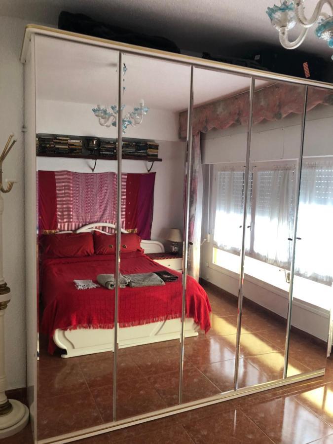 Mirror Centro Homestay