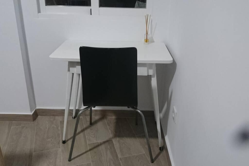 Apartamento Espacioso Y Céntrico Piso Con Zona Chill-out *