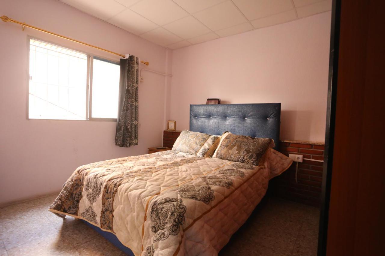 Hostal Penssion Dali Alicante