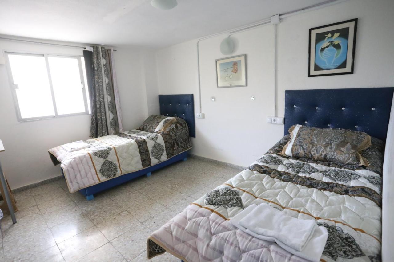 Hostal Penssion Dali *