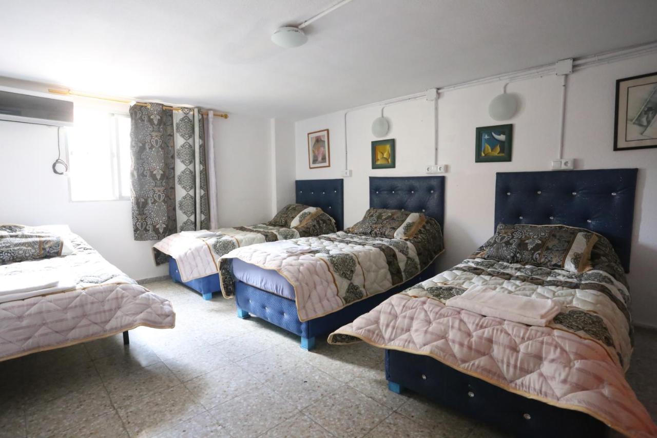Hostal Penssion Dali *