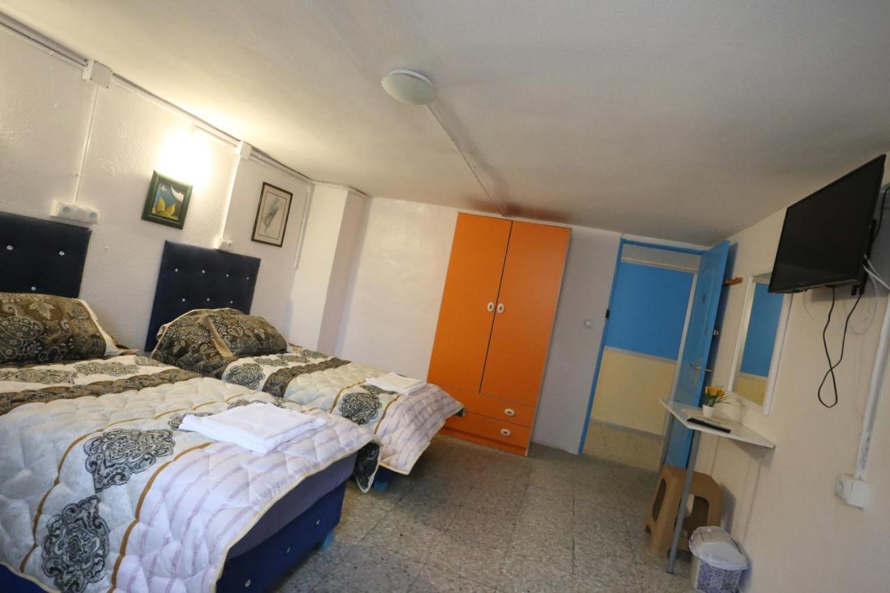 Hostal Penssion Dali