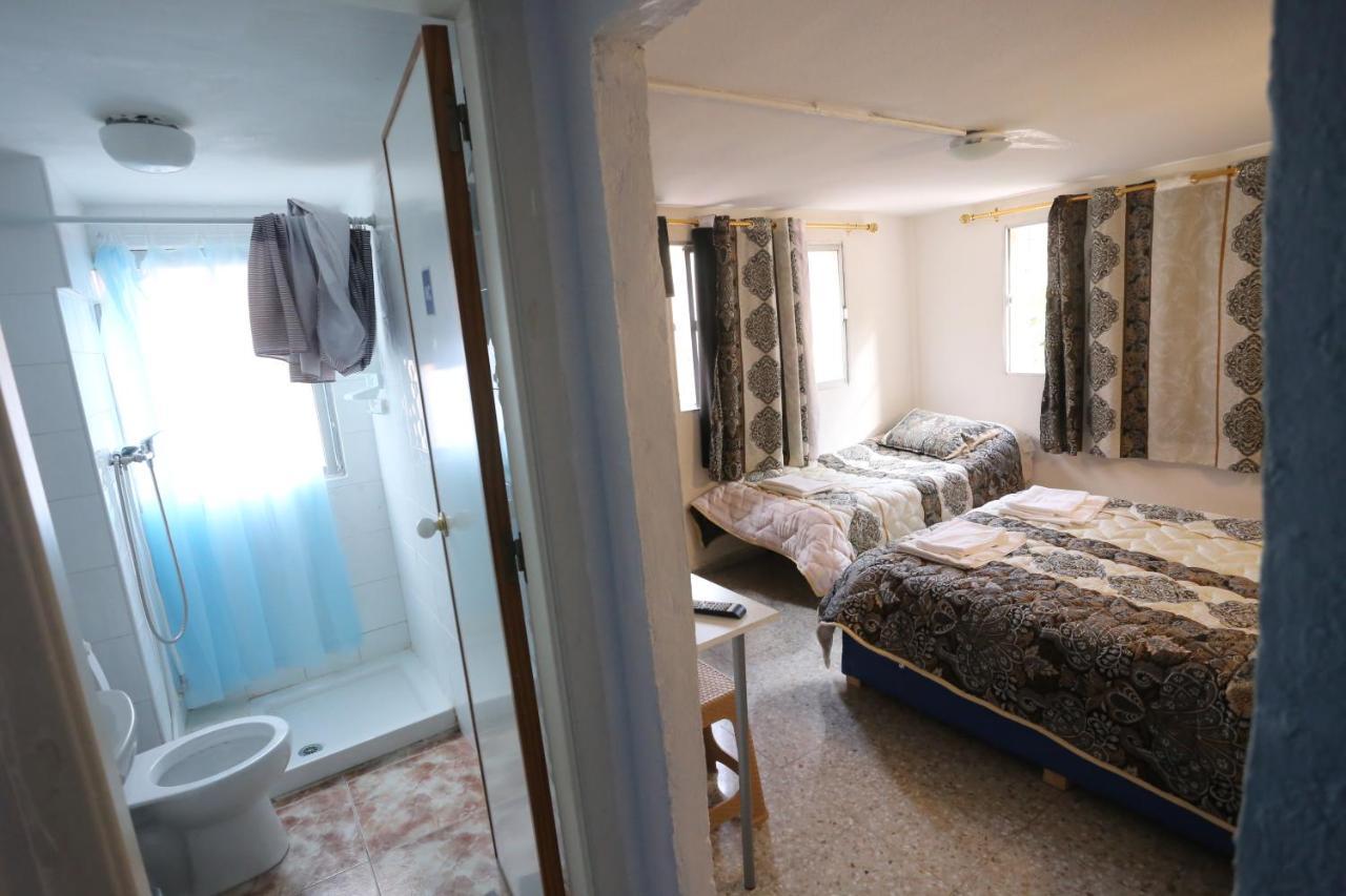 Hostal Penssion Dali Alicante
