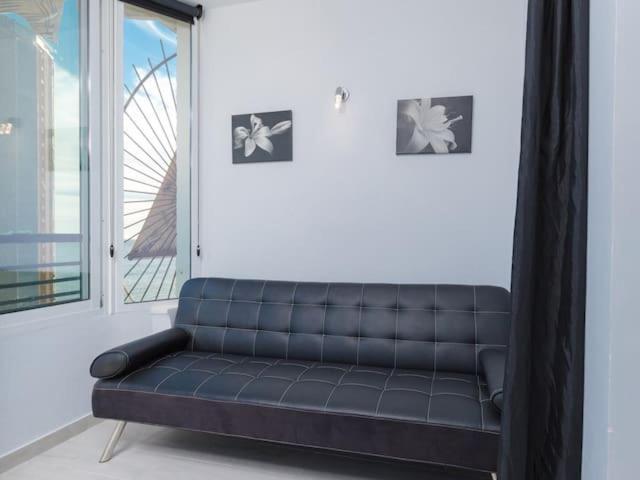 Apartamento Playa Albufereta. Espectaculares Vistas Al Mar. *