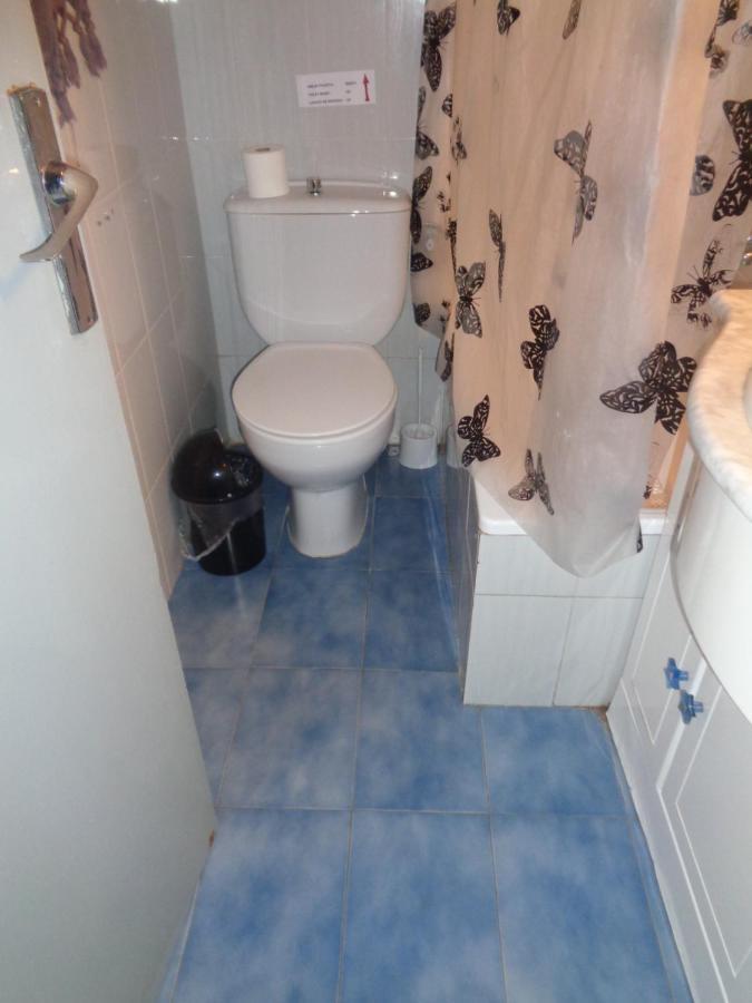 Apartment Квартира Для Семьи, 85 М, 20 Мин К Морю, 24 Часа Парковка