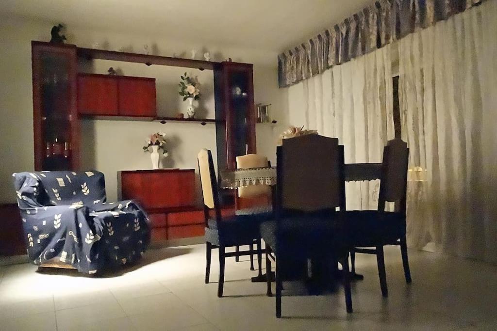 Apartment Квартира Для Семьи, 85 М, 20 Мин К Морю, 24 Часа Парковка *