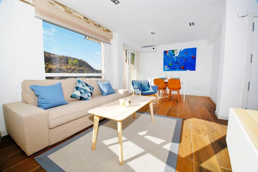 Apartment Amazing 3bd Apt. Beach And Center + Parking Alicante