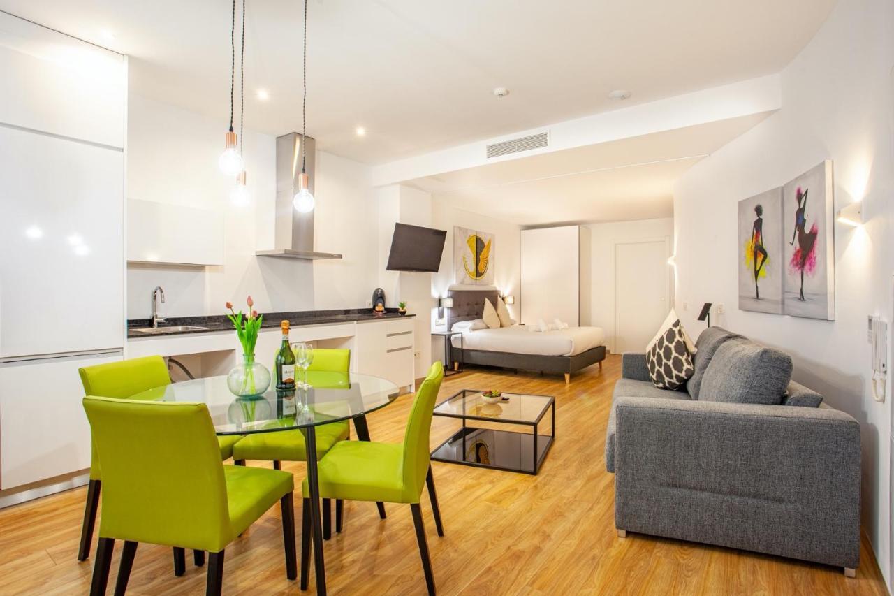 Myflats Luxury Downtown Apartment