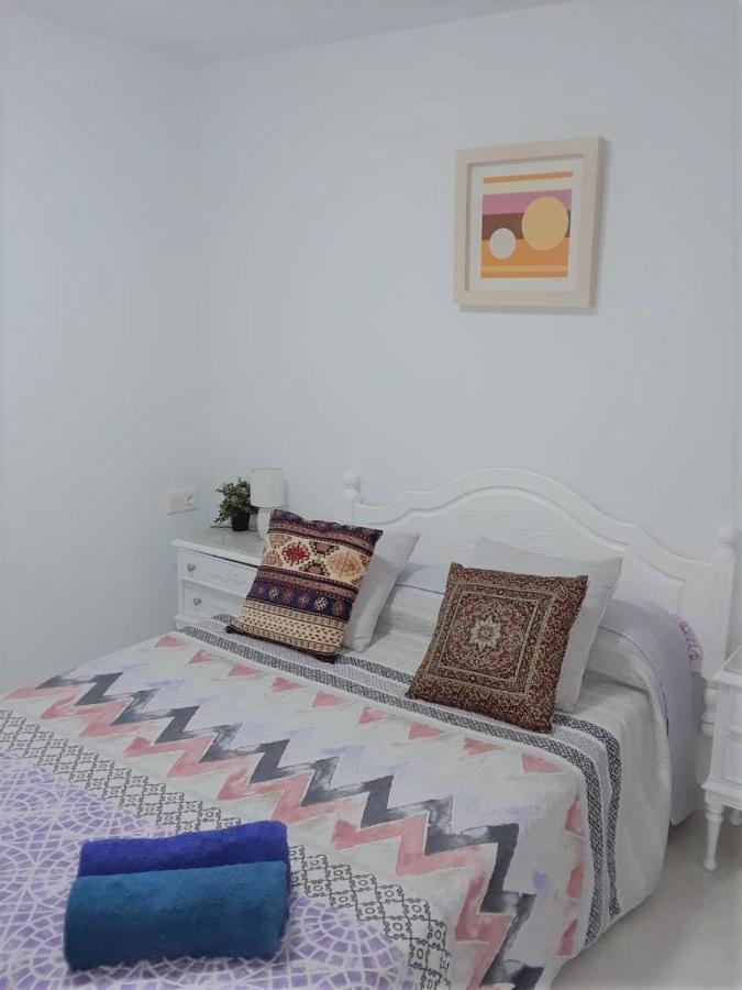 Apartment Stunning 2 Bedroom Fully Refurbished With Air-conditioning Alicante