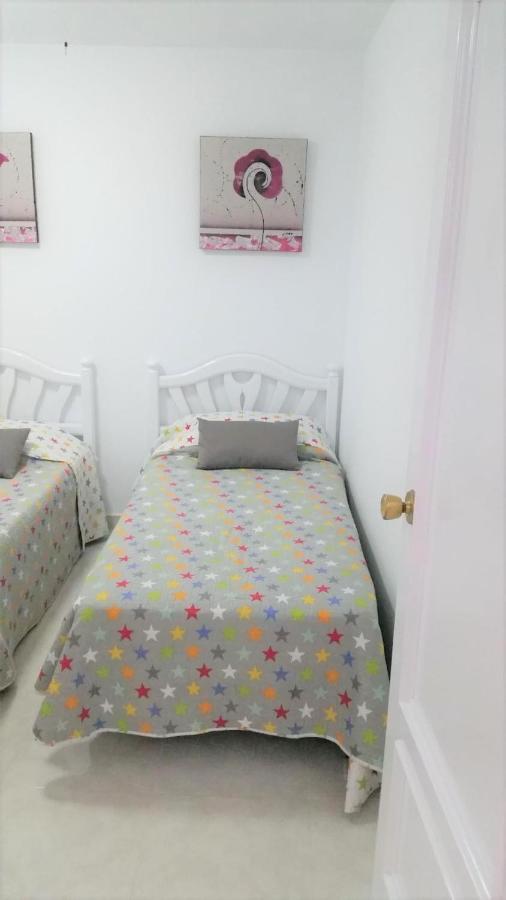 Stunning 2 Bedroom Fully Refurbished With Air-conditioning