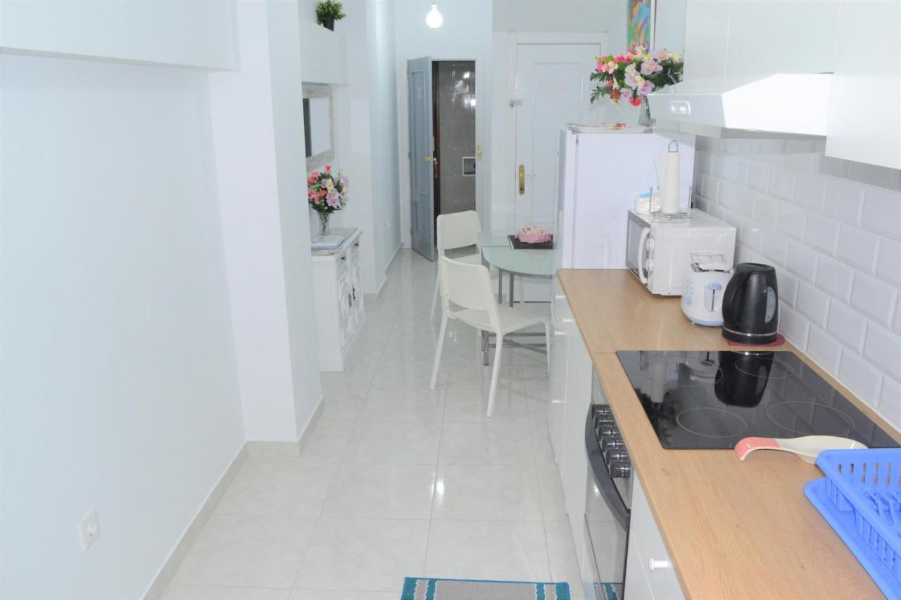 Apartamento Stunning 2 Bedroom Fully Refurbished With Air-conditioning