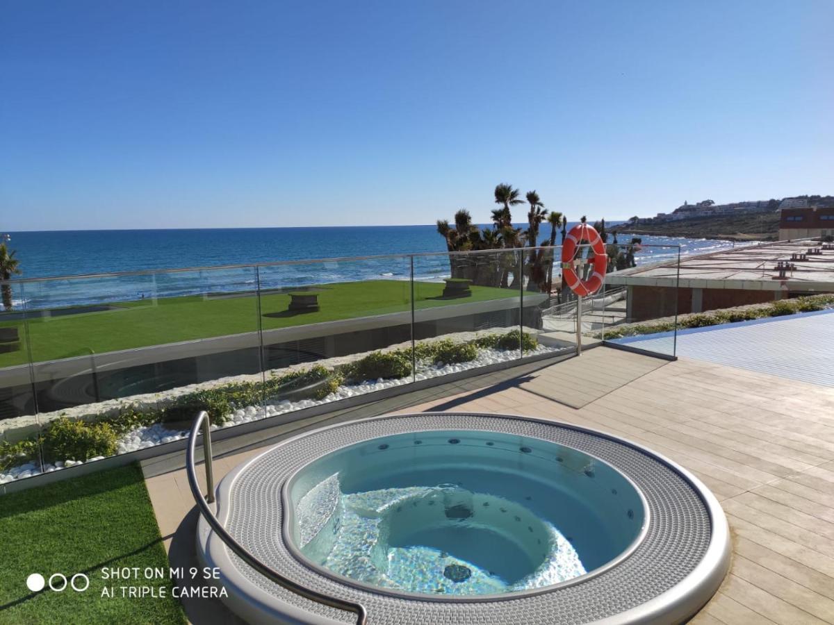 5* Apt, Location, Playa San Juan, Heated Pool Apartamento