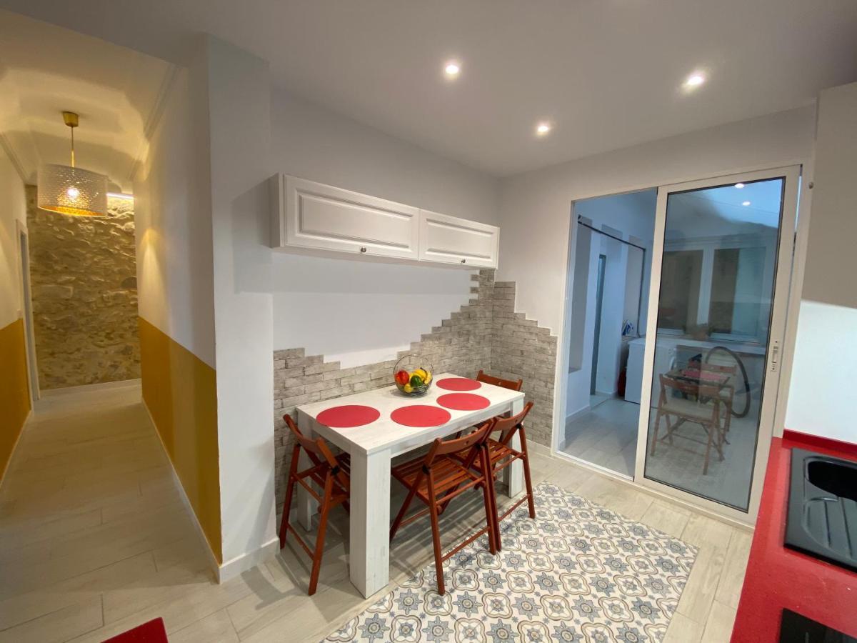 San Carlos Apartment