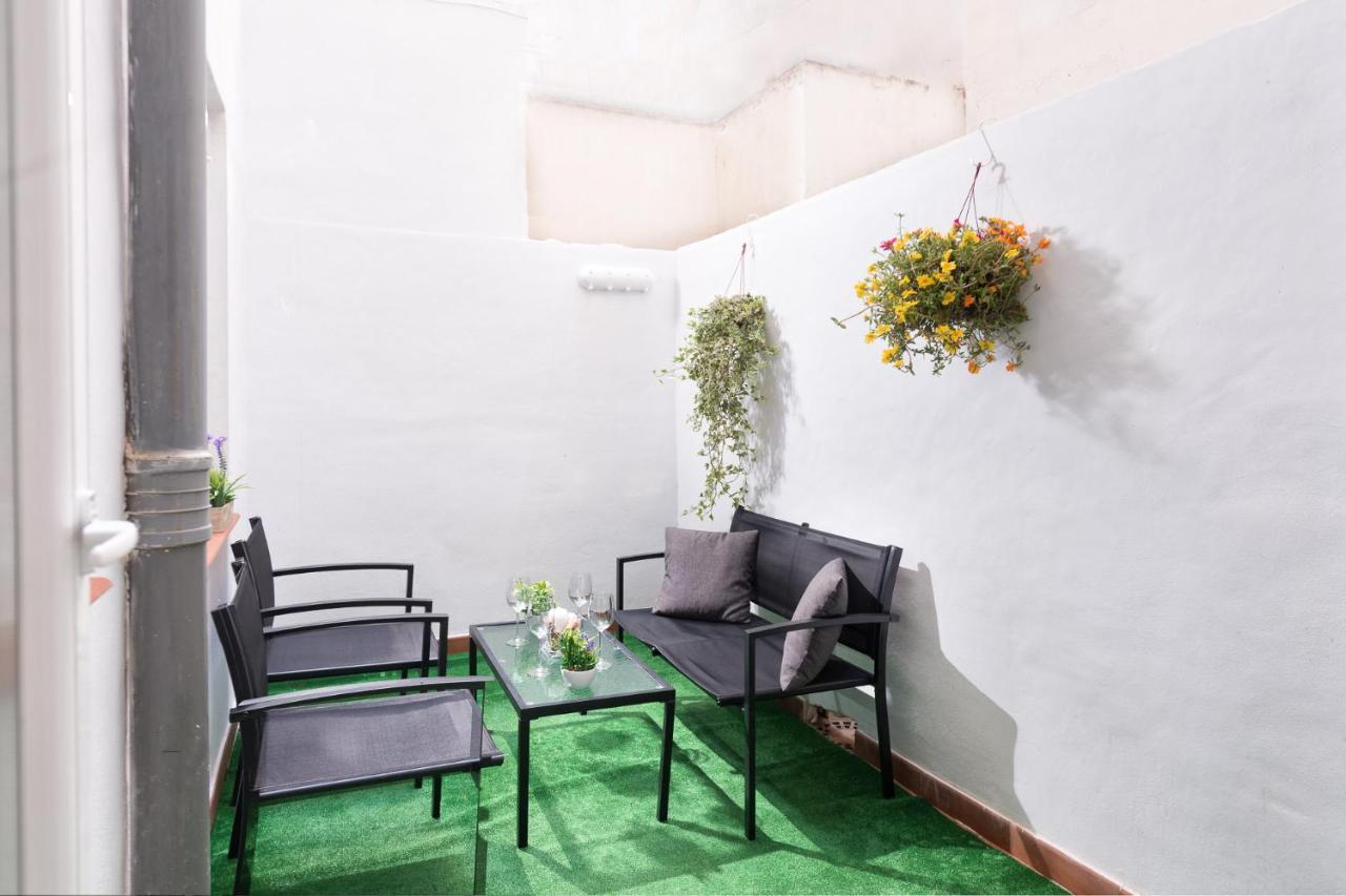 Cozy 3 Bed In The Heart Of Apartamento Alicante