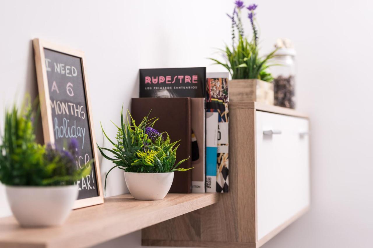 Apartamento Cozy 3 Bed In The Heart Of *