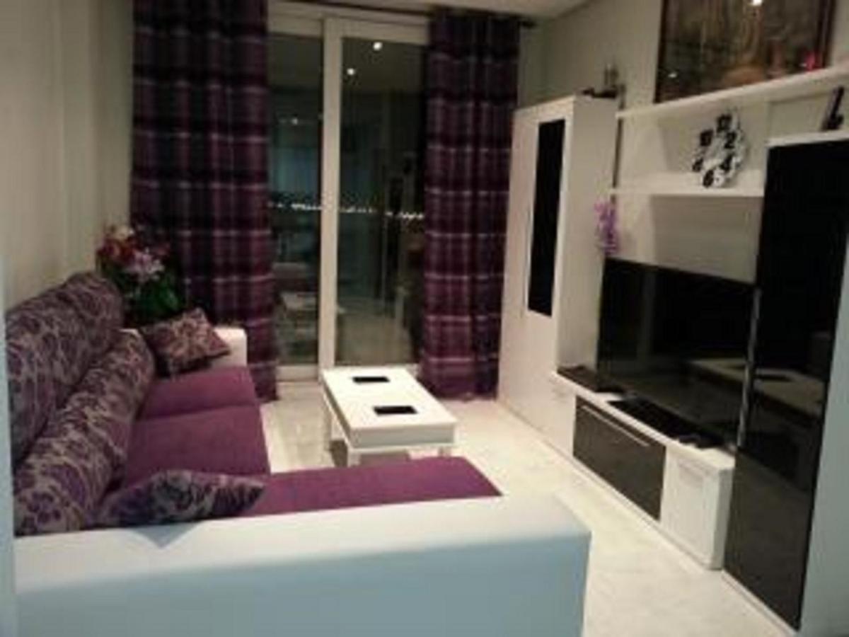 First Line Levante Gemelos 28 * Alicante