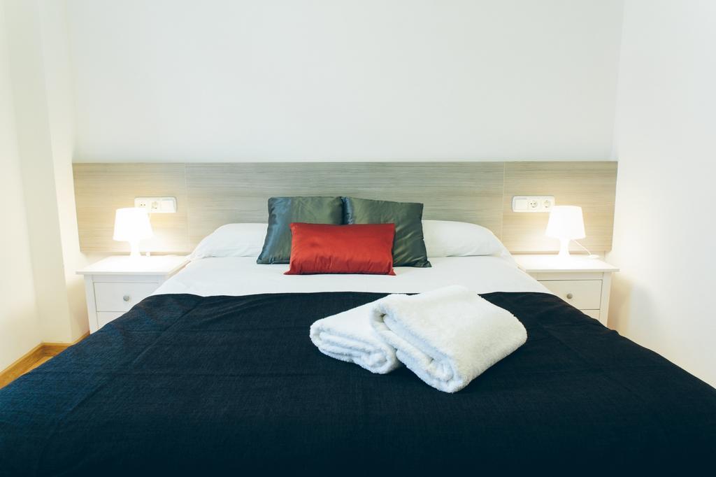 The Lucky Flats - Artilleros Alicante