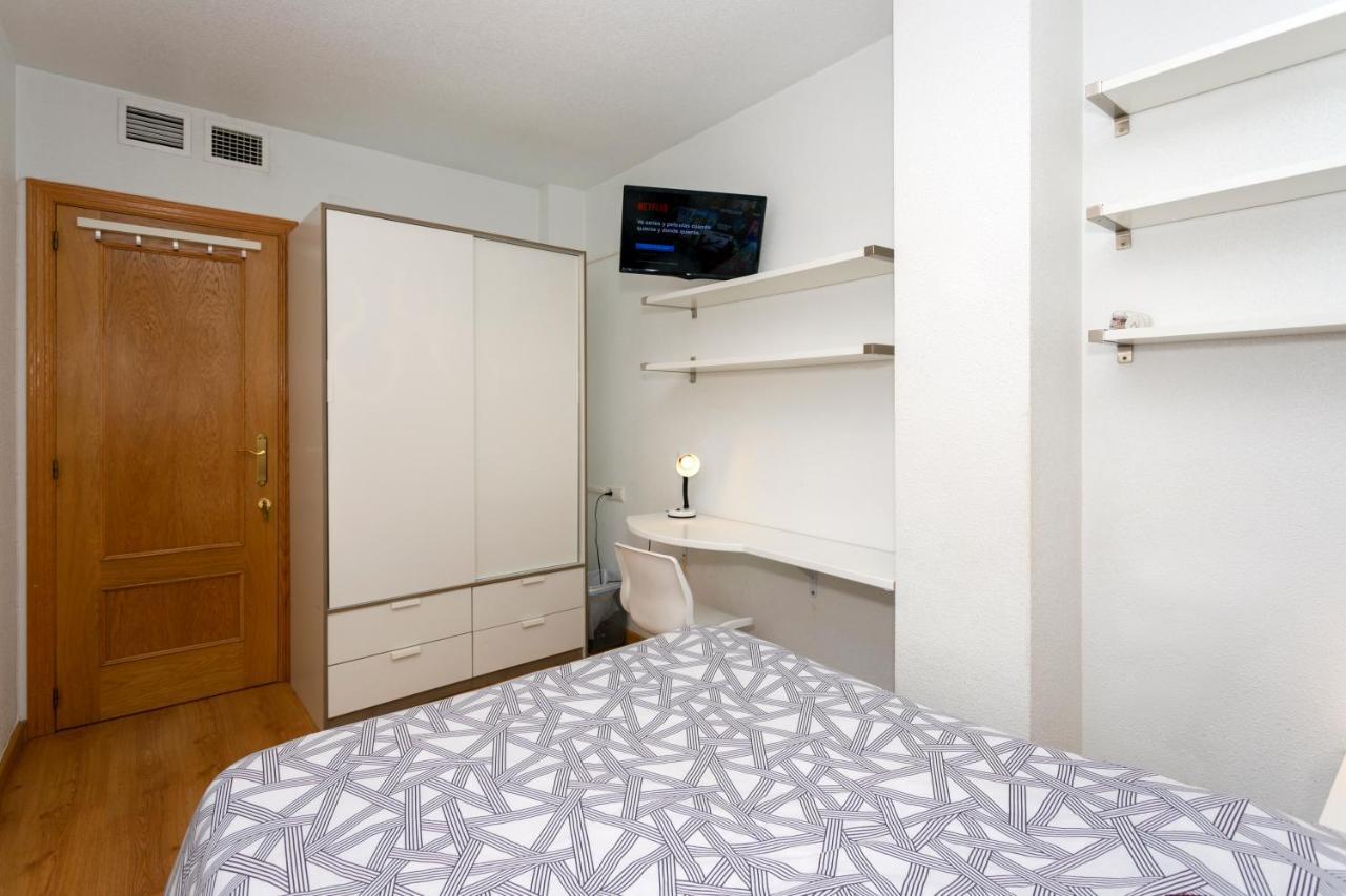 Central Market Guestrooms Habitación en casa particular Alicante