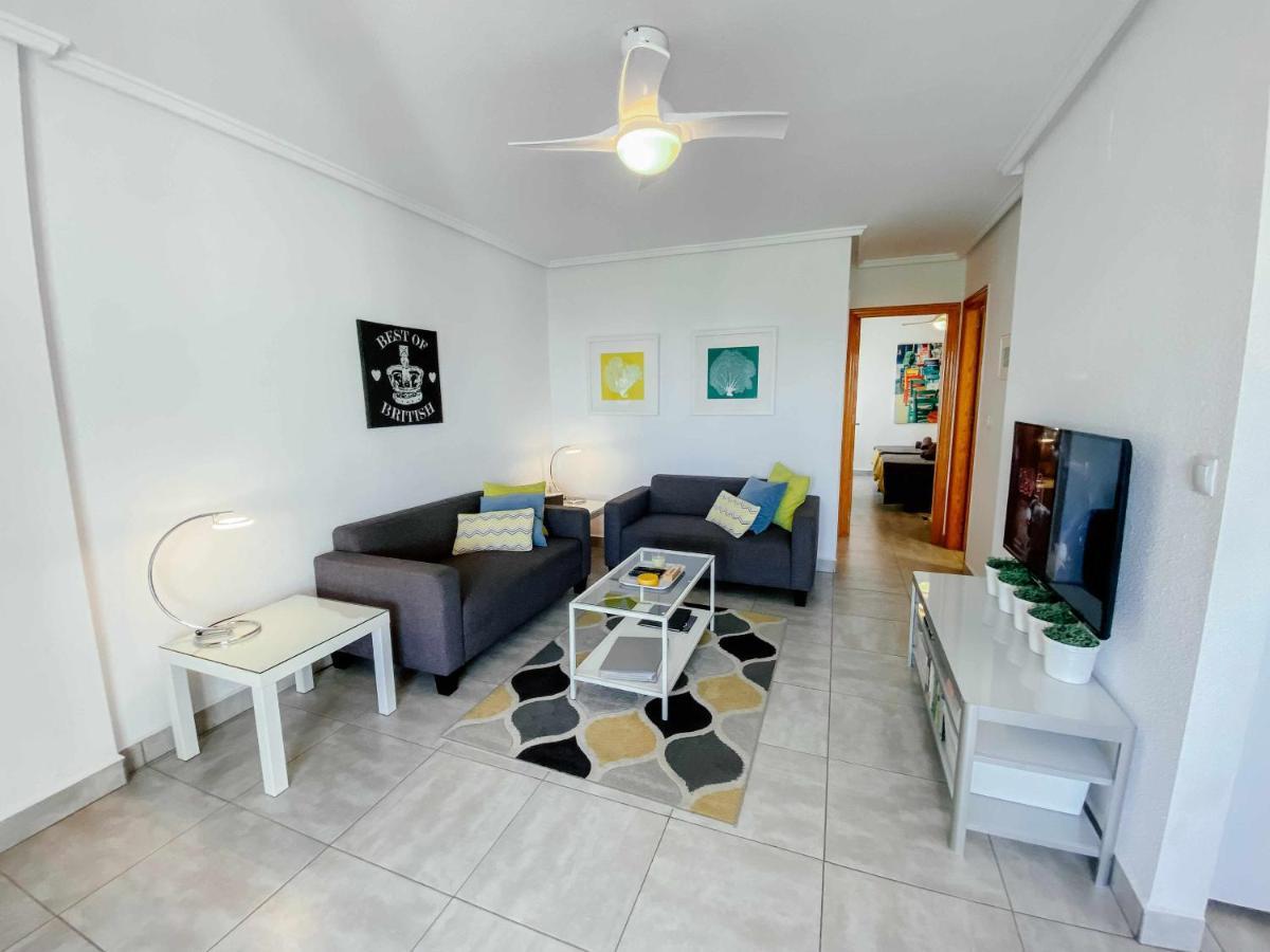 Stunning 2 Bedroom With Pool View * Alicante