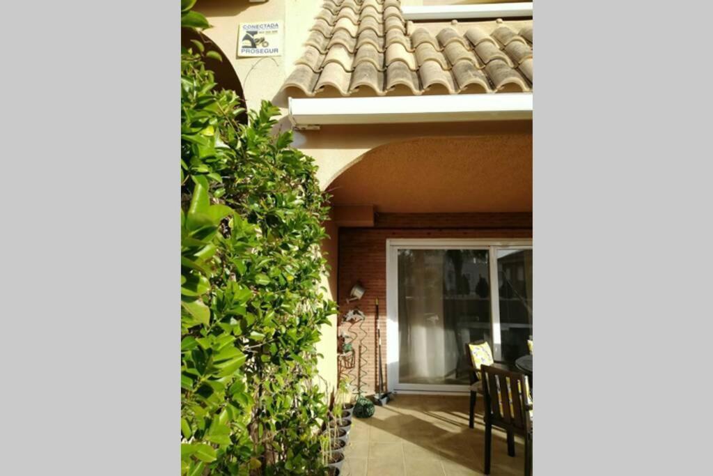 Villa Fantástico Bungalow Oceano, Primera linea de playa Alicante
