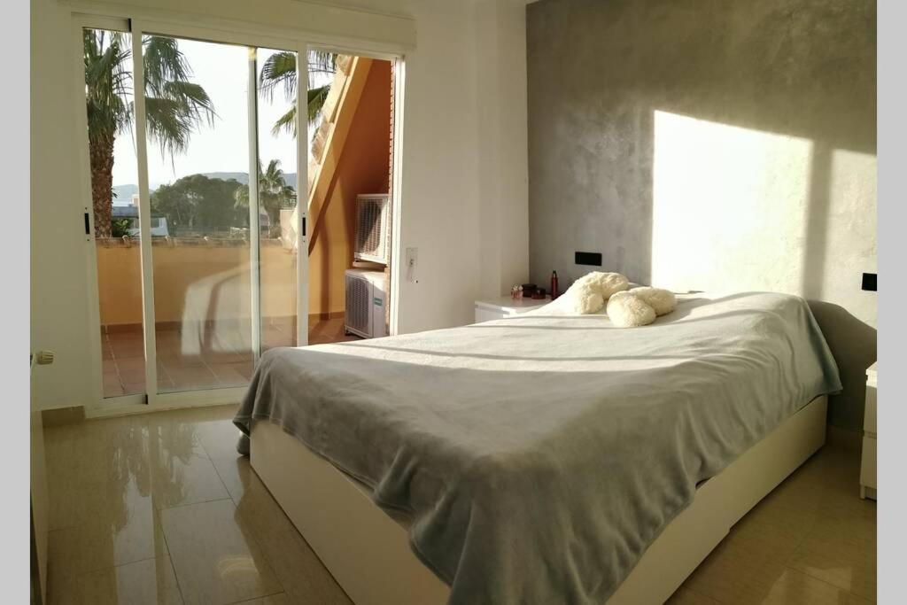 Fantástico Bungalow Oceano, Primera linea de playa Alicante