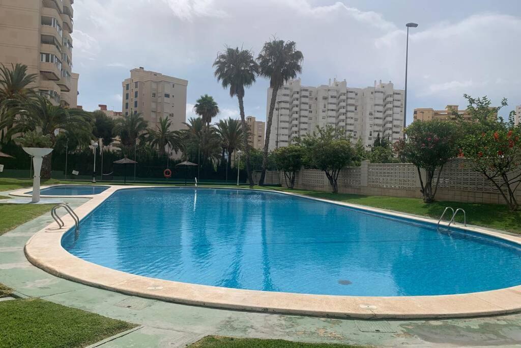Apartamento Beach With Pool, Parking, Tennis Court
