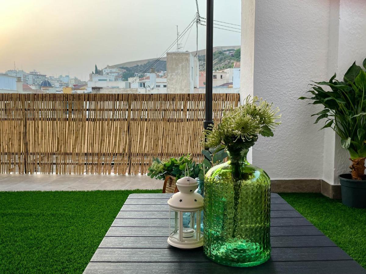 La Terraza. Vistas Al Castillo A 1 Min. De La Playa Apartamento *