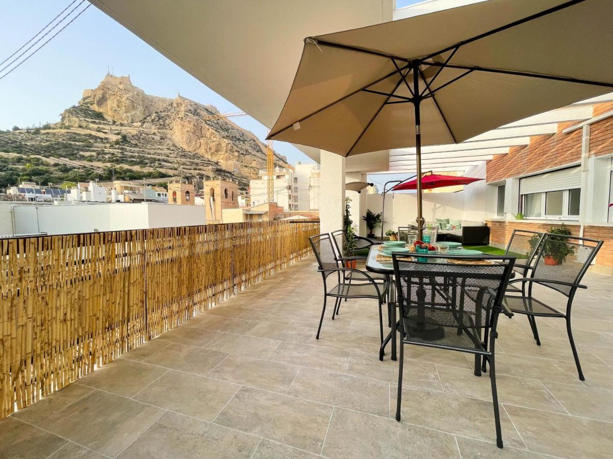 Apartamento La Terraza. Vistas Al Castillo A 1 Min. De La Playa *