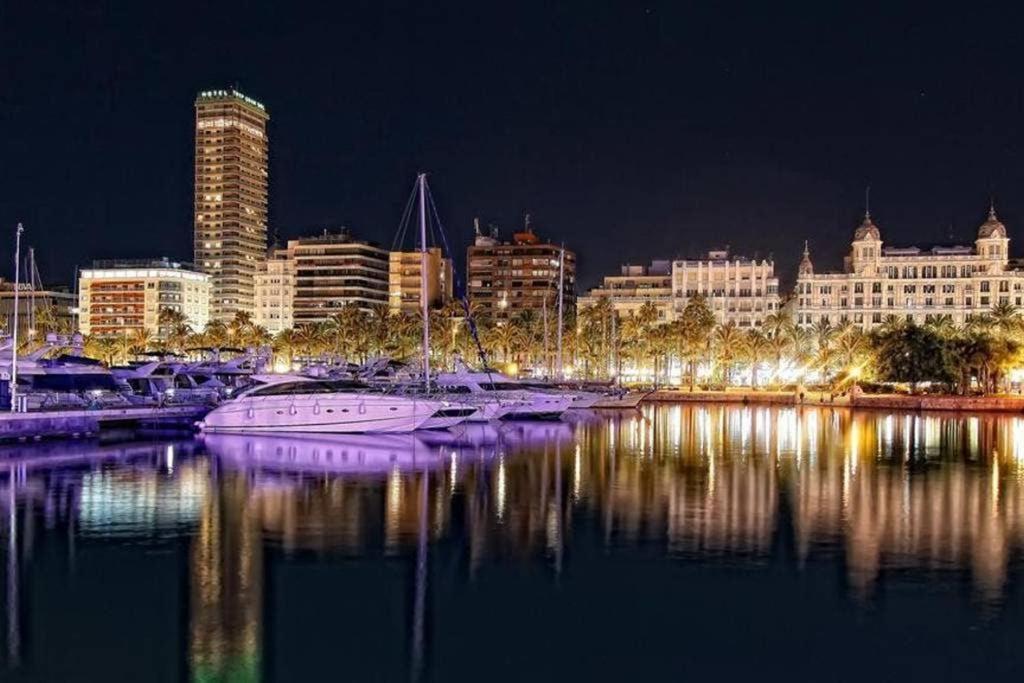 Apartamento De Diseño Céntrico A 5 Min De Playa Alicante
