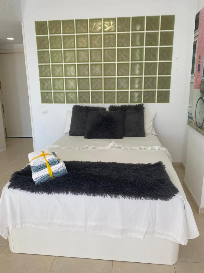 & Sea View Apartment