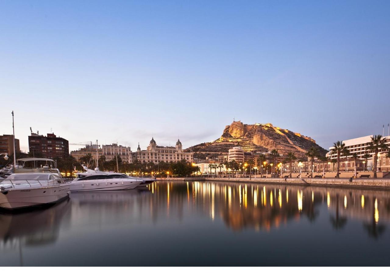 Luxury New Centre & Beach, Alicante