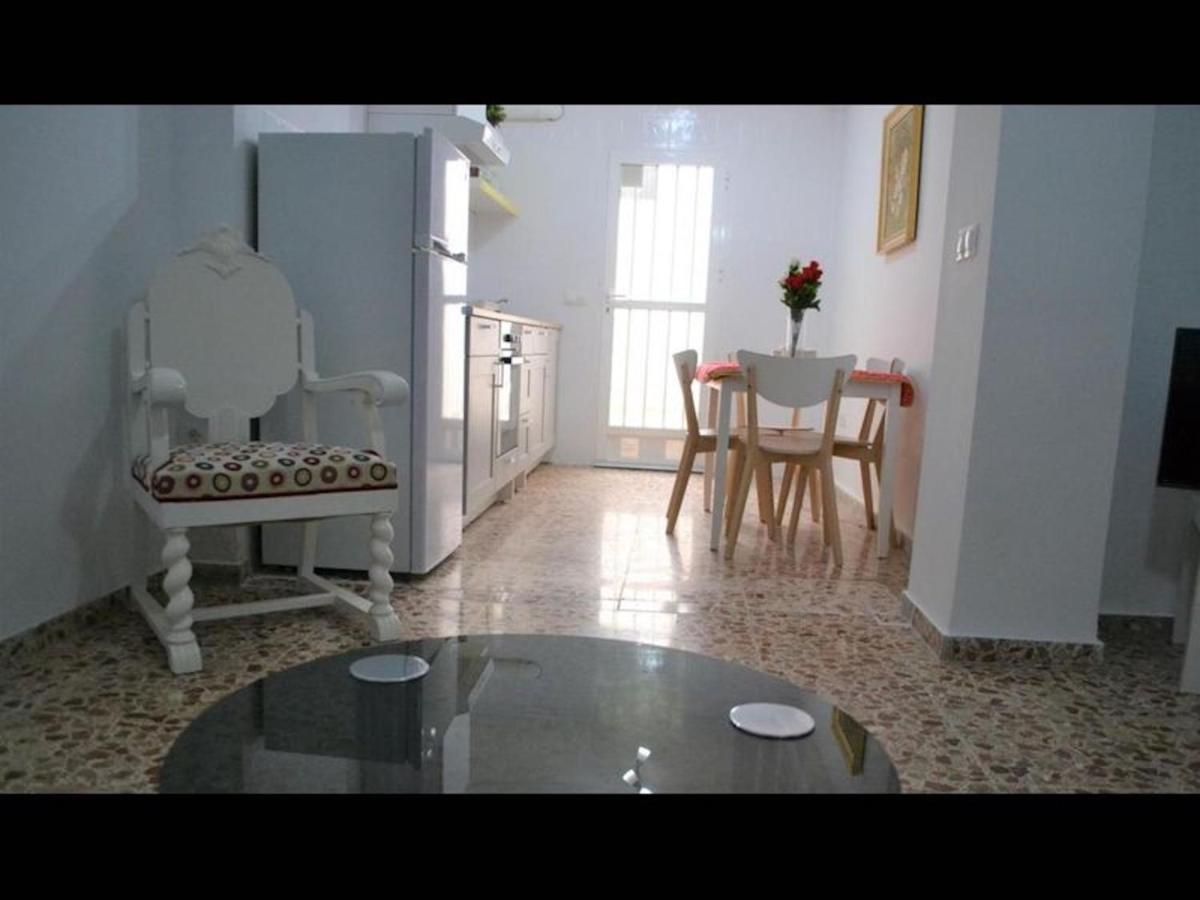 Exceptional Fully Refurbished With Stunning Bathroom 1 Bed Apartamento