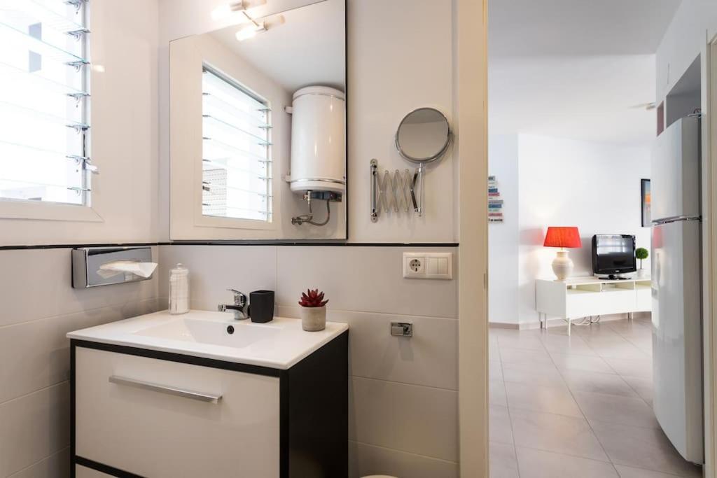 Apartamento Piso En Primera Linea De Playa Del Postiguet *