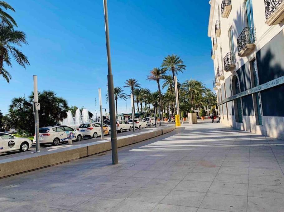 Casco Historico , Playa Postiguet Apartment