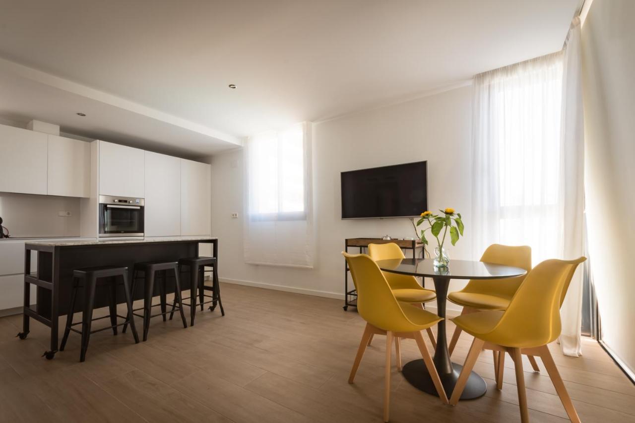 Apartment Modern Sea Front Sea Waves