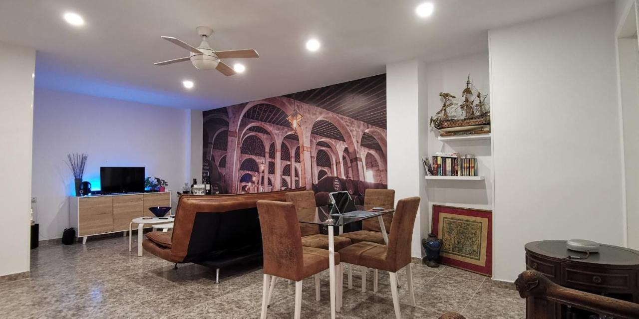 Amazing Penthouse With Views To The Castle Apartamento *