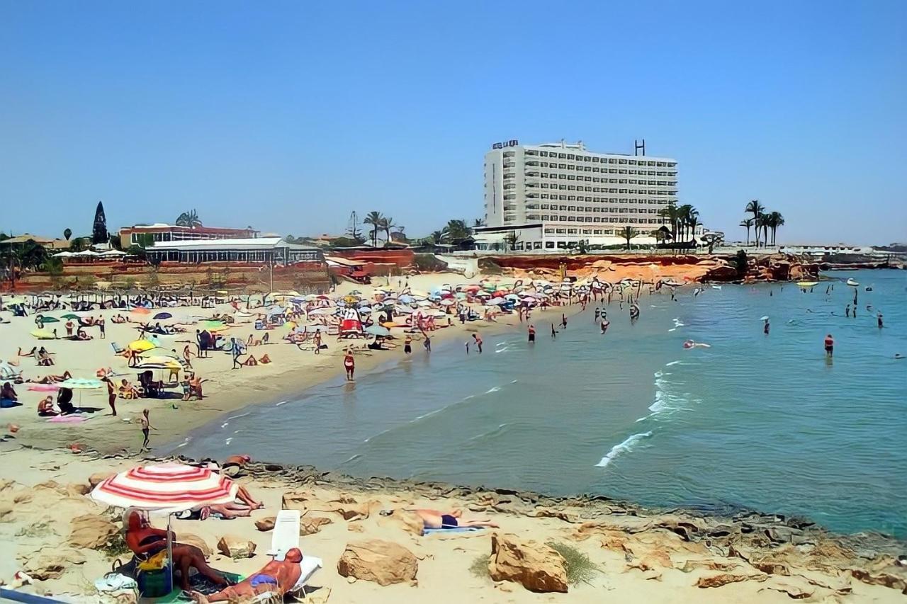 On The Plaza Alicante