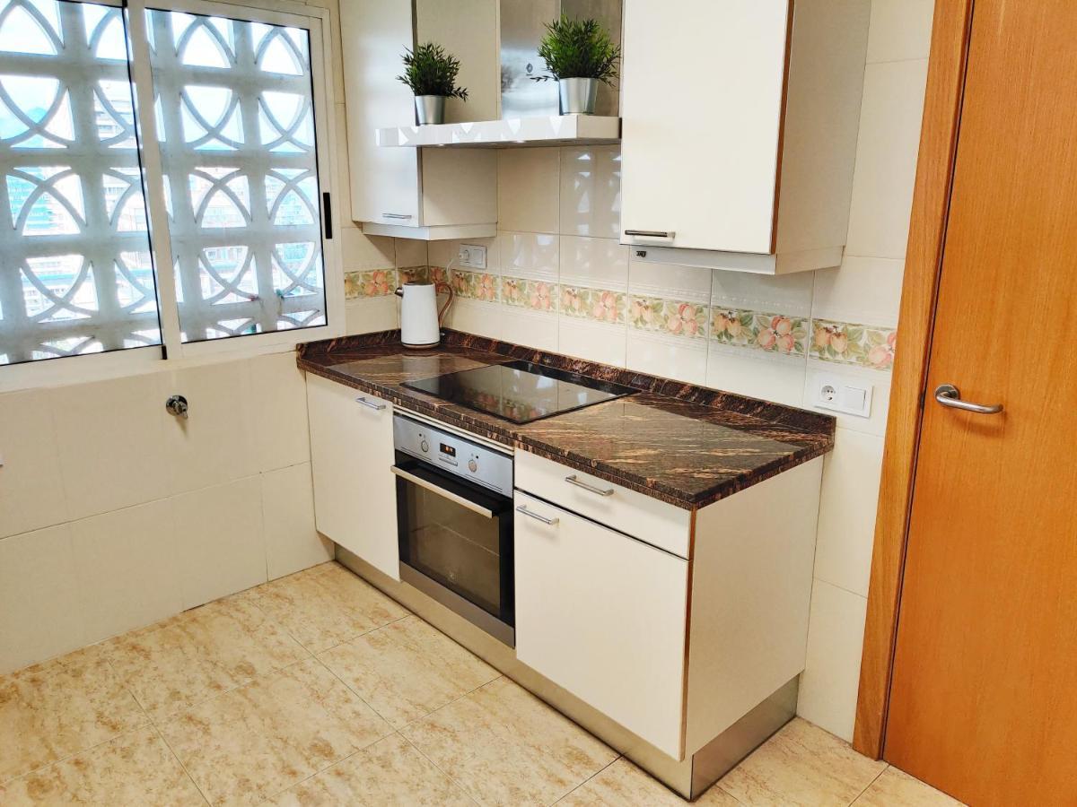 Apartment <1 Min Beach, Sea Views, Ac, Wifi, Pool, 3xtennis Alicante