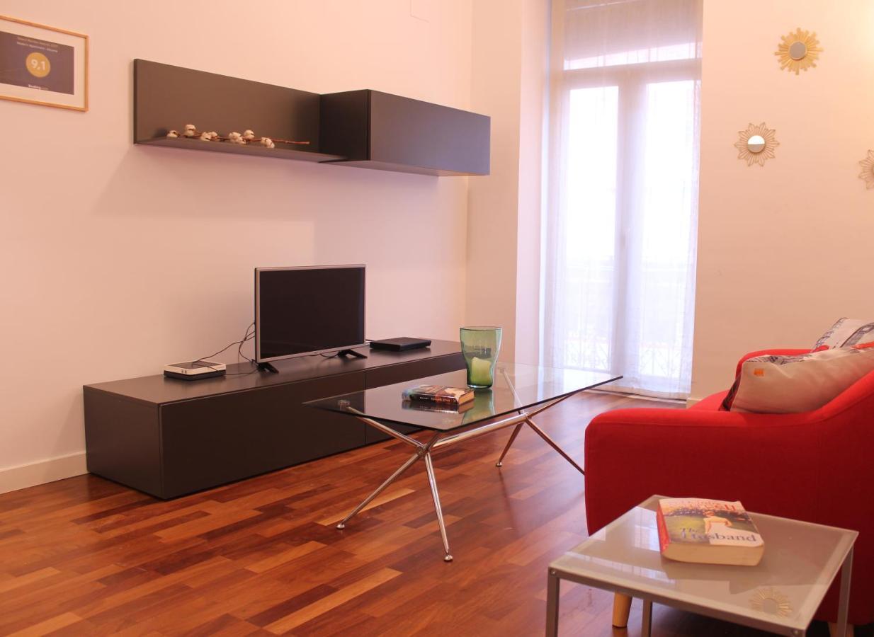 Apartment Modern - *