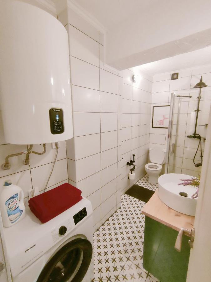 The Apartment *