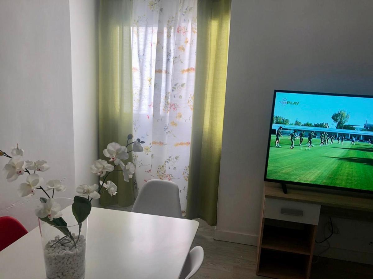 Alona Apartamento *