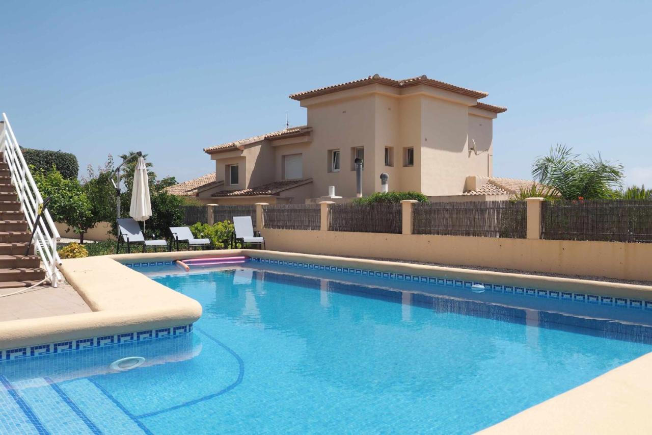 Disfruta De Moderna De Diseño Con Vistas Al Marpiscina Privadabq Villa