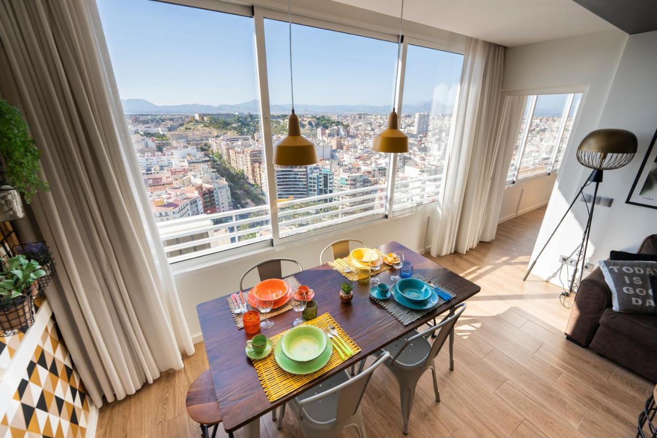 Apartment Charming Downtown Skyscrapper *