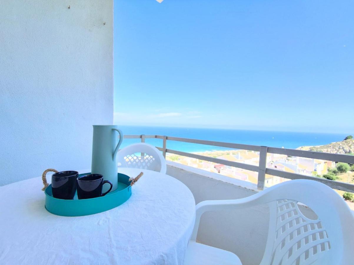 Apartment Fantastic Seaview With Swimming Pool