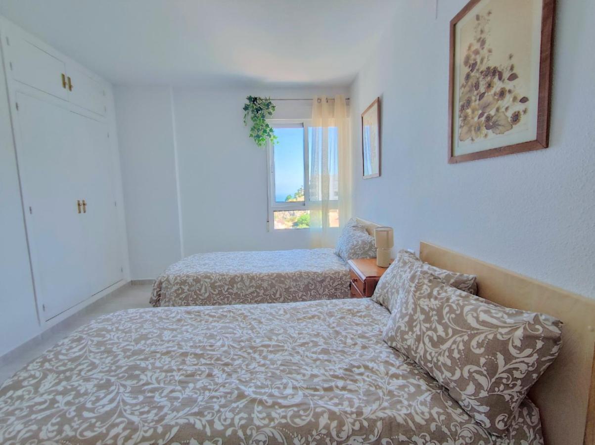 Fantastic Seaview With Swimming Pool Apartment *